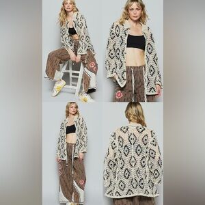 POL NWOT Black and Cream Crochet Sweater in One Size